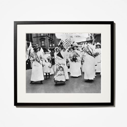 PIX0041 suffragists parade BlackFrame 21b1c621 c1e4 4a5d 9b2e 76b2a06edd50